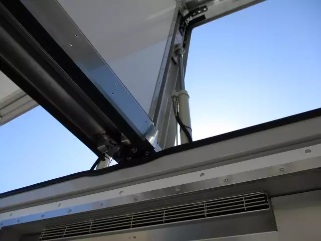 令和02年09月中古中型冷凍バン・ウィングいすゞいすゞの画像49