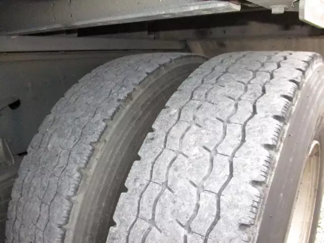 平成19年02月中古大型アルミバン・ウィング日産UDニッサンディーゼルの画像12