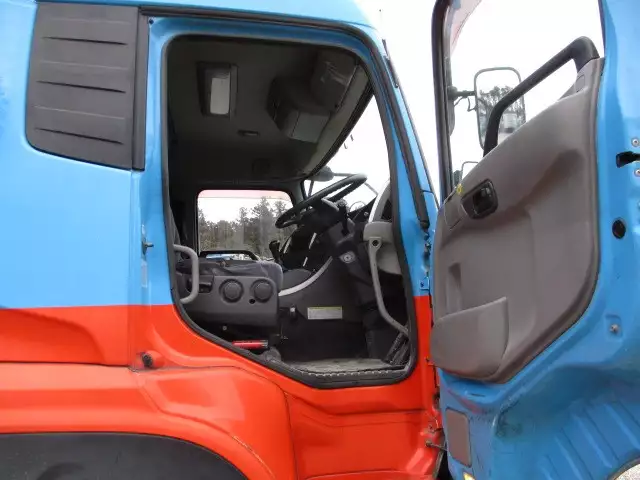 平成19年02月中古大型アルミバン・ウィング日産UDニッサンディーゼルの画像44