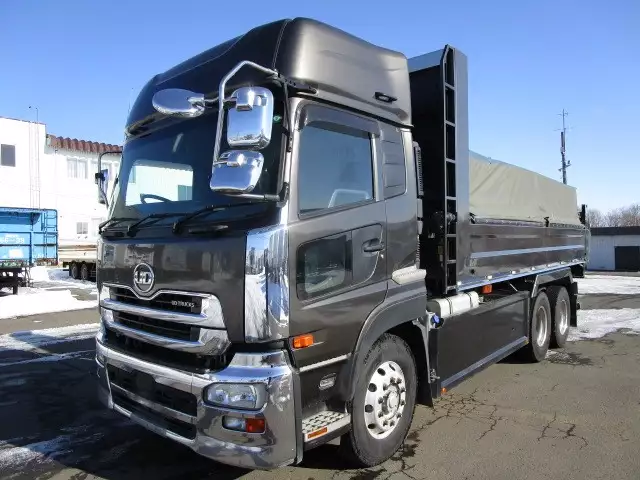平成26年12月中古大型日産UDUDトラックスの画像1