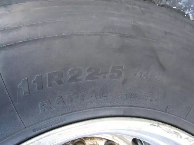 平成26年12月中古大型日産UDUDトラックスの画像13