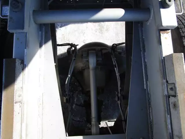 平成26年12月中古大型日産UDUDトラックスの画像27