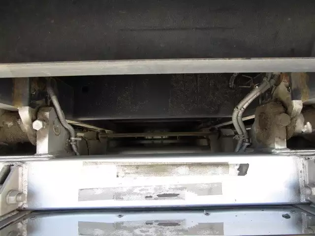 平成26年12月中古大型日産UDUDトラックスの画像31