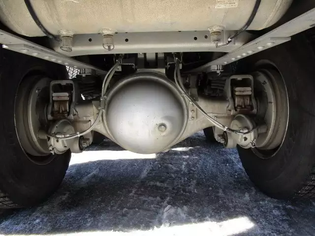 平成26年12月中古大型日産UDUDトラックスの画像32