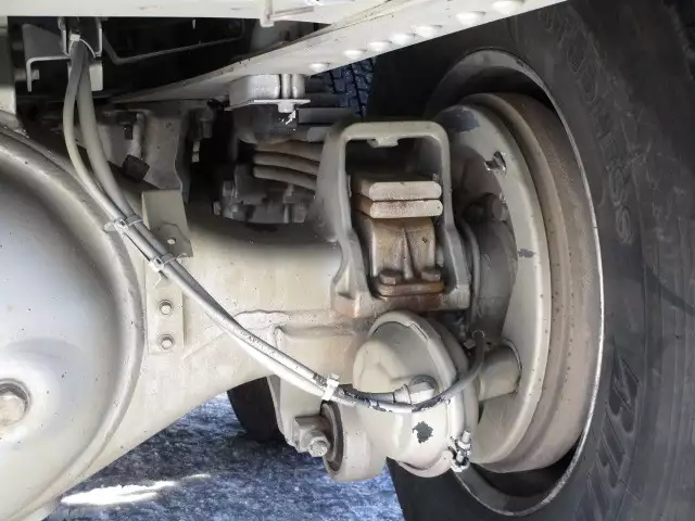 平成26年12月中古大型日産UDUDトラックスの画像33