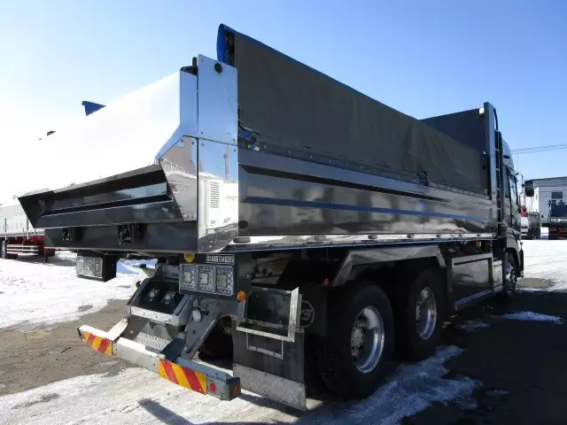 平成26年12月中古大型日産UDUDトラックスの画像5