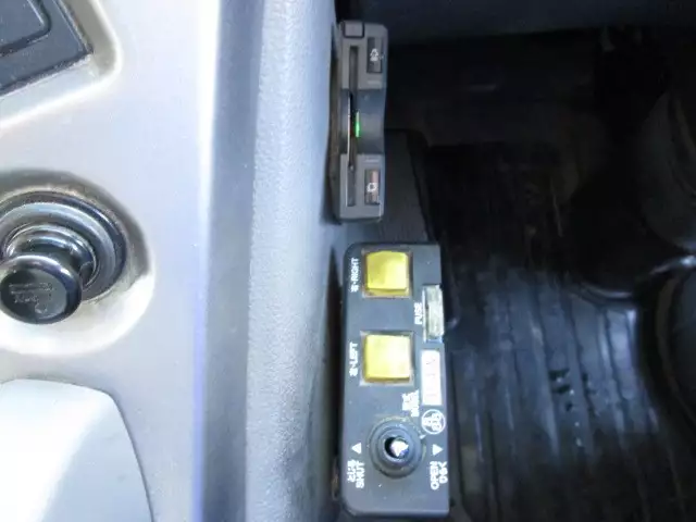 平成26年12月中古大型日産UDUDトラックスの画像56