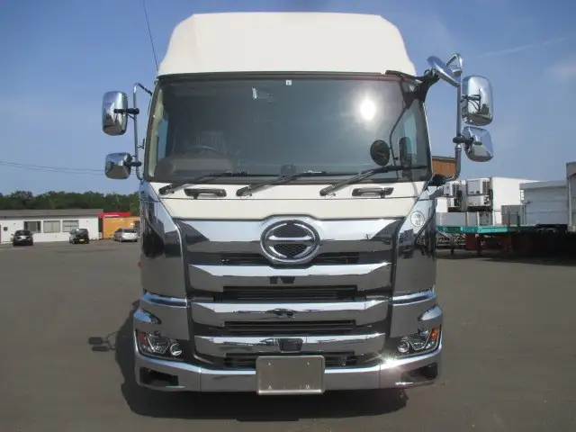 【車検付】日野　4軸低床アルミウイング　寒冷地仕様‼　ハイルーフ　MT7速　380馬力　積載：13,900kgの画像2