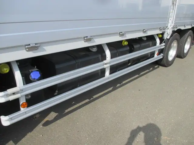 【車検付】日野　4軸低床アルミウイング　寒冷地仕様‼　ハイルーフ　MT7速　380馬力　積載：13,900kgの画像11