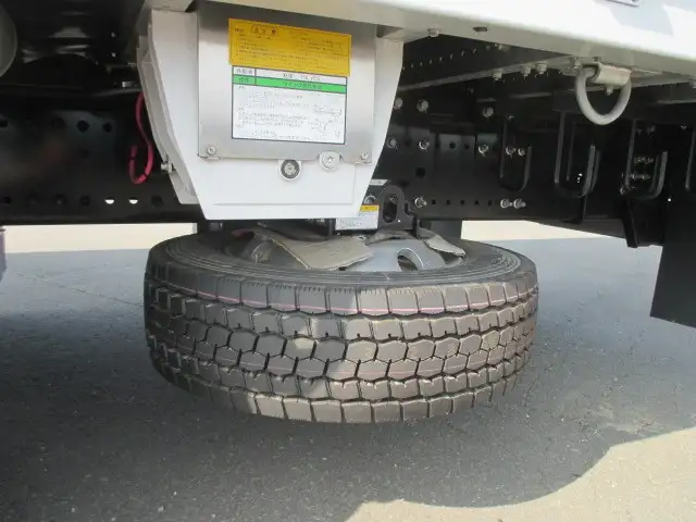 【車検付】日野　4軸低床アルミウイング　寒冷地仕様‼　ハイルーフ　MT7速　380馬力　積載：13,900kgの画像18