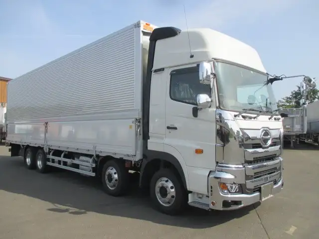 【車検付】日野　4軸低床アルミウイング　寒冷地仕様‼　ハイルーフ　MT7速　380馬力　積載：13,900kgの画像3