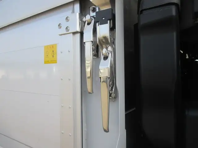 【車検付】日野　4軸低床アルミウイング　寒冷地仕様‼　ハイルーフ　MT7速　380馬力　積載：13,900kgの画像31