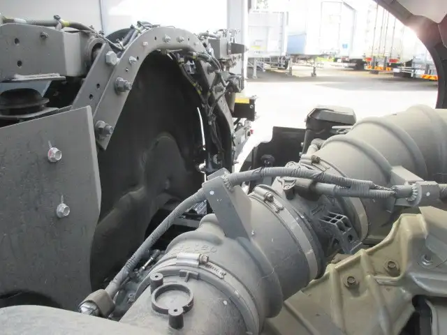 【車検付】日野　4軸低床アルミウイング　寒冷地仕様‼　ハイルーフ　MT7速　380馬力　積載：13,900kgの画像51