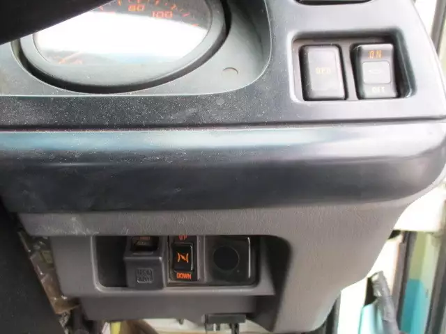 平成19年01月中古中型いすゞフォワードの画像24