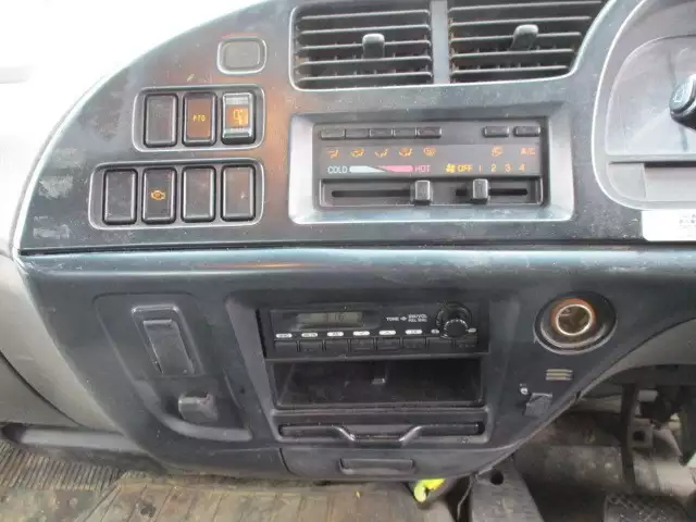 平成19年01月中古中型いすゞフォワードの画像27