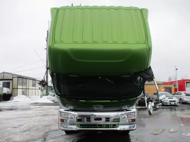 平成24年05月中古大型トラクタヘッド日産UDクオンの画像33