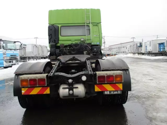 平成24年05月中古大型トラクタヘッド日産UDクオンの画像5