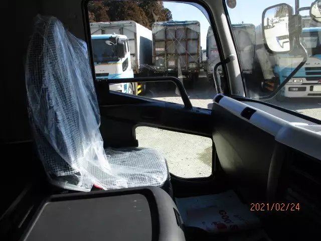 令和02年09月中古中型三菱ふそう三菱の画像52