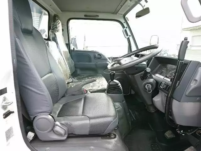 平成23年10月中古小型いすゞいすゞの画像32