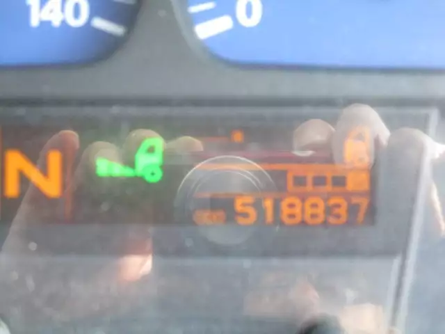 平成25年12月中古大型トラクタヘッド日産UDUDトラックスの画像19