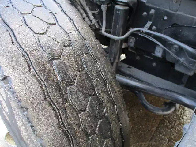 平成25年12月中古大型トラクタヘッド日産UDUDトラックスの画像29