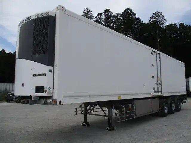 車検付:令和7年7月30日 平成27年 東邦40FT3軸コンテナシャシ(スーパーシングル エアサス)+冷凍コンテナSET 積載:29,900㎏ 第五輪:11,030㎏以上 エアサスの画像1