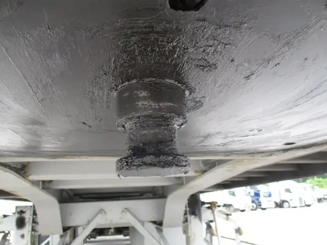 車検付:令和7年7月30日 平成27年 東邦40FT3軸コンテナシャシ(スーパーシングル エアサス)+冷凍コンテナSET 積載:29,900㎏ 第五輪:11,030㎏以上 エアサスの画像12