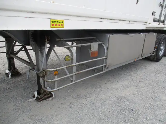 車検付：令和7年7月30日　平成27年 東邦40FT3軸コンテナシャシ（スーパーシングル エアサス）+冷凍コンテナSET　積載：29,900㎏　第五輪：11,030㎏以上　エアサスの画像14
