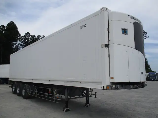 車検付：令和7年7月30日　平成27年 東邦40FT3軸コンテナシャシ（スーパーシングル エアサス）+冷凍コンテナSET　積載：29,900㎏　第五輪：11,030㎏以上　エアサスの画像3