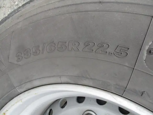 車検付：令和7年7月30日　平成27年 東邦40FT3軸コンテナシャシ（スーパーシングル エアサス）+冷凍コンテナSET　積載：29,900㎏　第五輪：11,030㎏以上　エアサスの画像26