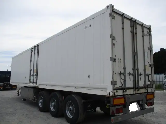 車検付：令和7年7月30日　平成27年 東邦40FT3軸コンテナシャシ（スーパーシングル エアサス）+冷凍コンテナSET　積載：29,900㎏　第五輪：11,030㎏以上　エアサスの画像7