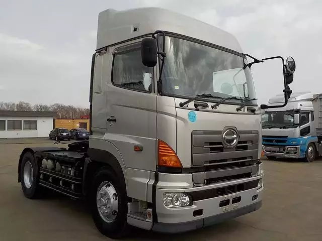 平成21年06月中古大型トラクタヘッド日野日野の画像3