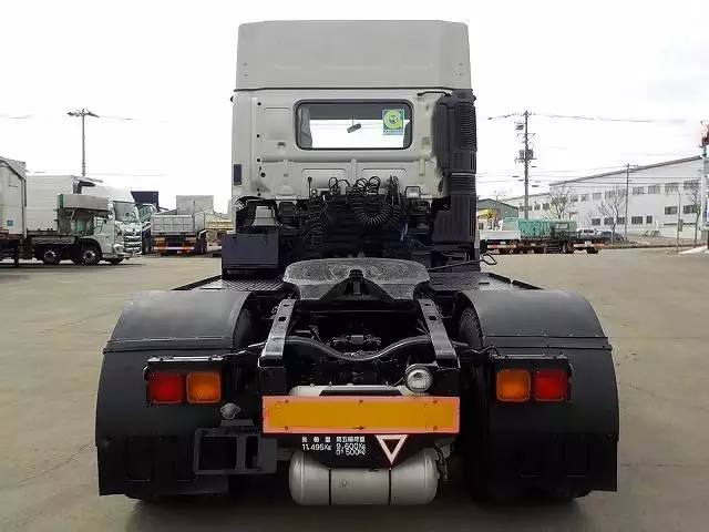 平成21年06月中古大型トラクタヘッド日野日野の画像5