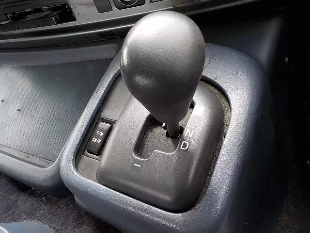 平成21年06月中古大型トラクタヘッド日野日野の画像42