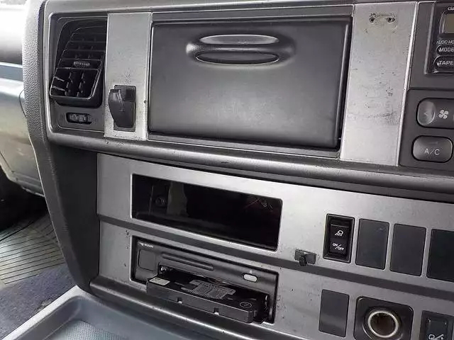 平成21年06月中古大型トラクタヘッド日野日野の画像47