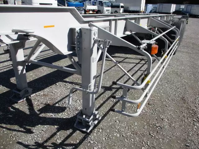 未使用車　40FT3軸コンテナシャシ　リフトアクスル　積載30,480㎏の画像13