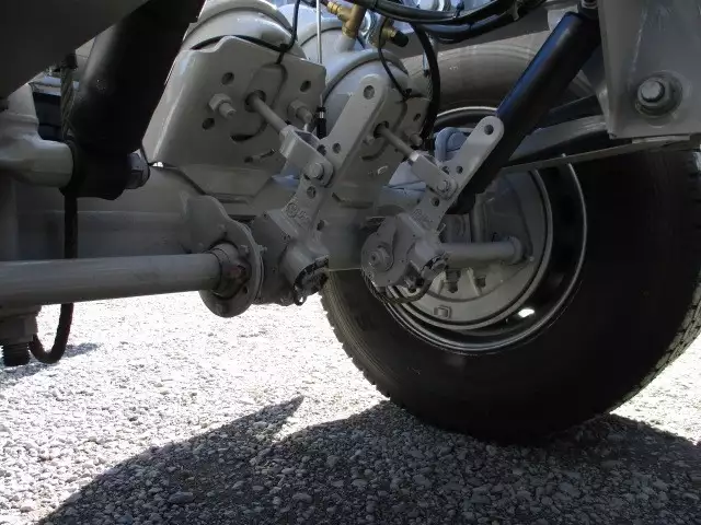 未使用車　40FT3軸コンテナシャシ　リフトアクスル　積載30,480㎏の画像30