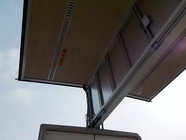 未使用‼ 寒冷地仕様‼ いすゞ 6200ワイド 4tアルミウイング エアサス 格納PG付 MT6速 210馬力 の画像10