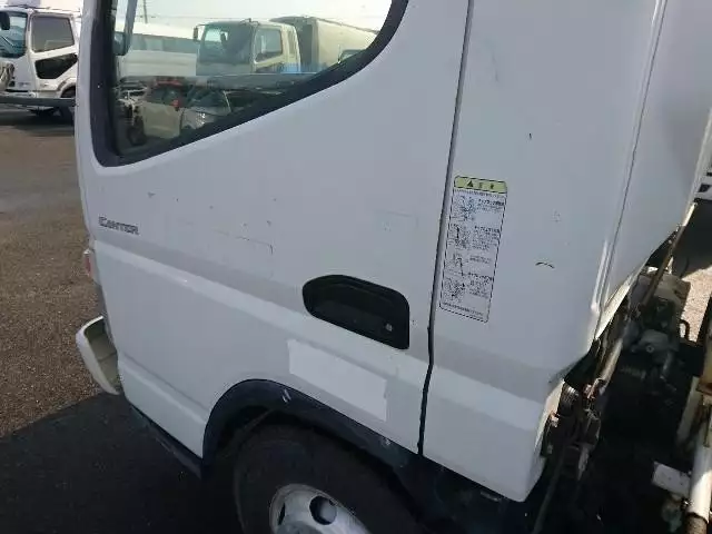 平成19年06月中古小型三菱ふそう三菱の画像12