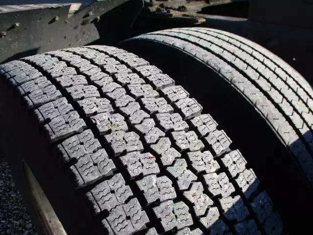 平成24年03月中古大型トラクタヘッド日産UDUDトラックスの画像13