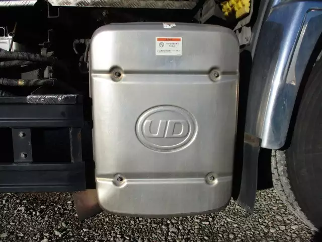 平成24年03月中古大型トラクタヘッド日産UDUDトラックスの画像14