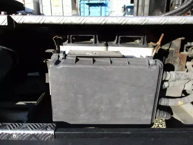 平成24年03月中古大型トラクタヘッド日産UDUDトラックスの画像15