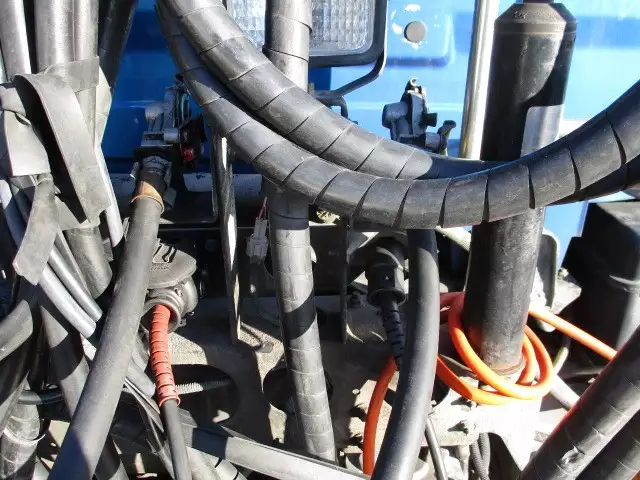 平成24年03月中古大型トラクタヘッド日産UDUDトラックスの画像20