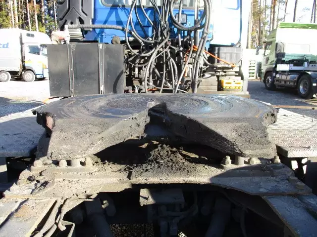 平成24年03月中古大型トラクタヘッド日産UDUDトラックスの画像22