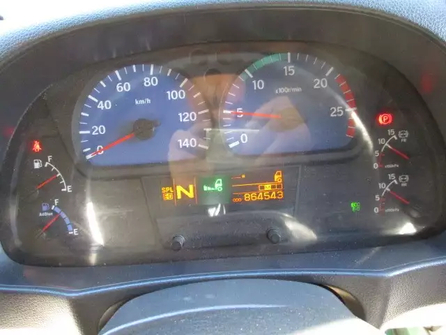 平成24年03月中古大型トラクタヘッド日産UDUDトラックスの画像28