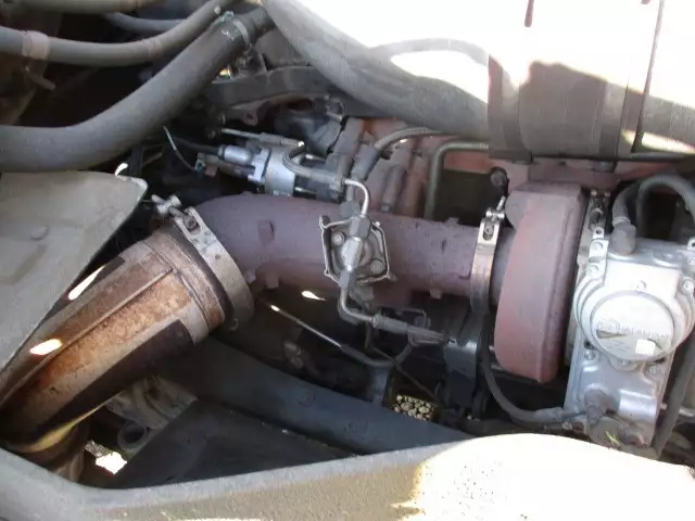 平成24年03月中古大型トラクタヘッド日産UDUDトラックスの画像47