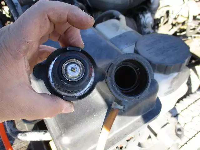 平成24年03月中古大型トラクタヘッド日産UDUDトラックスの画像50