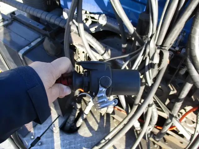 平成24年03月中古大型トラクタヘッド日産UDUDトラックスの画像56