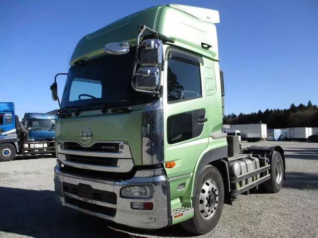 平成26年12月中古大型トラクタヘッド日産UDUDトラックスの画像1