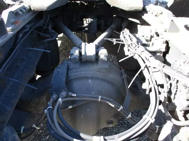 平成26年12月中古大型トラクタヘッド日産UDUDトラックスの画像17